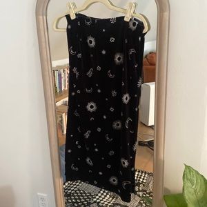 Zodiac velvet skirt with sparkle